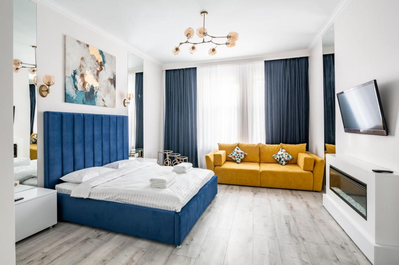 Avangard Deluxe Art Apart Lviv Exteriör bild
